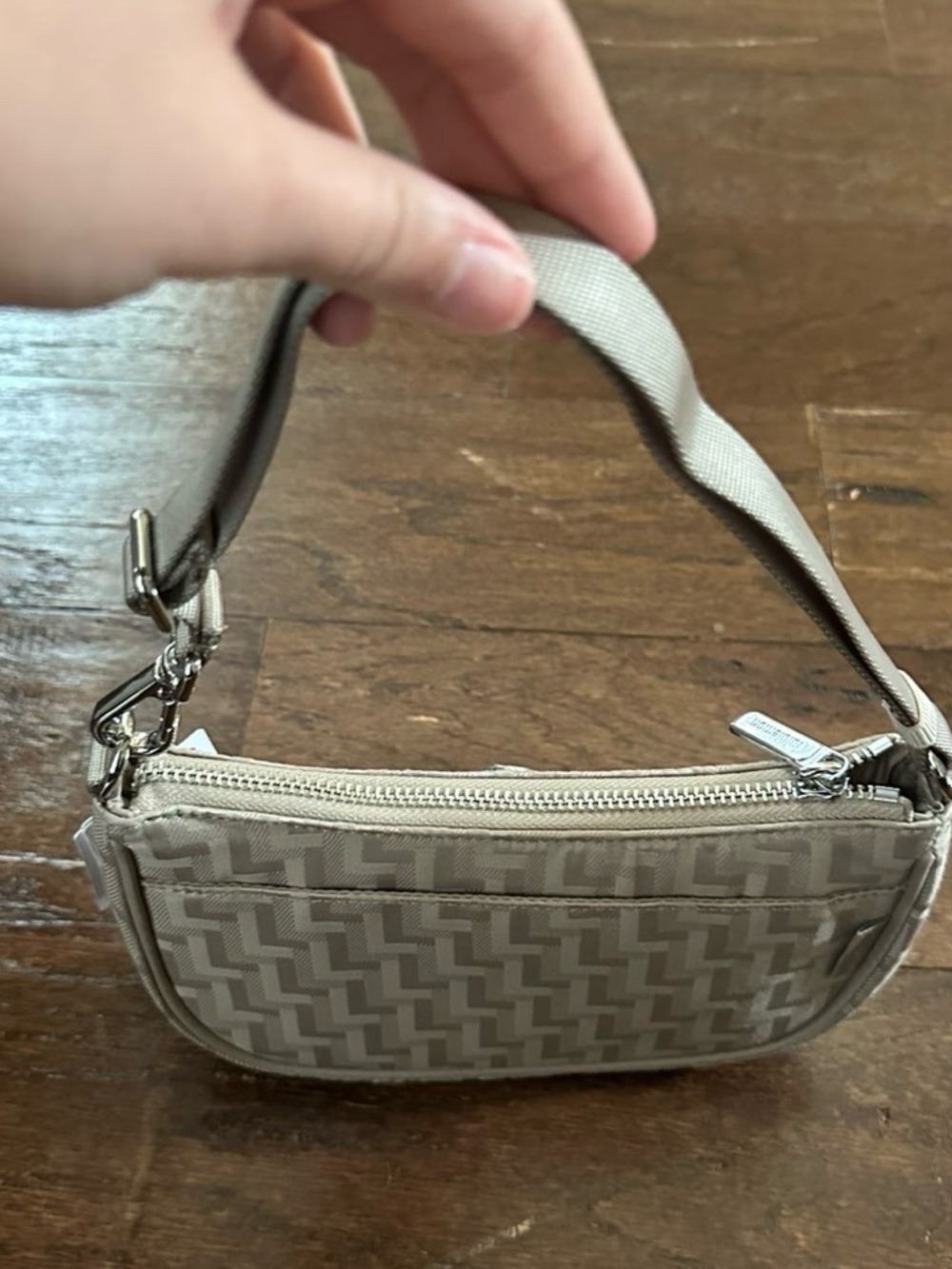 Lululemon Mini Shoulder Bag 1L City Essentials *L Monogram Jacquard-NWT - Picture 7 of 13